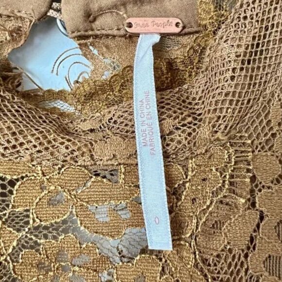 Free People Verushka Halter Lace Dress in Golden Honey SZ 0 - Picture 6 of 7